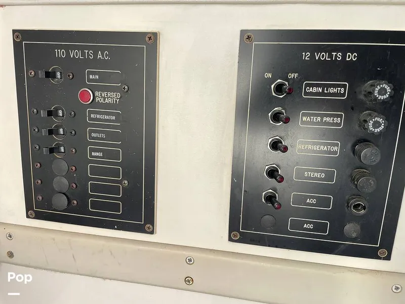 Slide: The Image of Wellcraft 250 Sportsman 1990 - 13713233