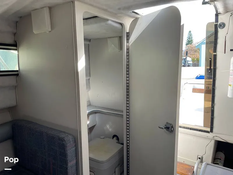 Slide: The Image of Wellcraft 250 Sportsman 1990 - 13713238