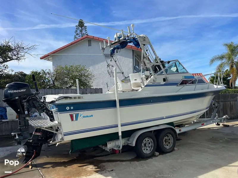 Slide: The Image of Wellcraft 250 Sportsman 1990 - 13713185
