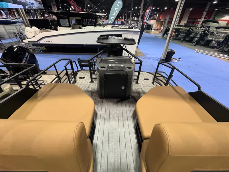 Slide: The Image of Starcraft SLS 3 RL 2026 - 12