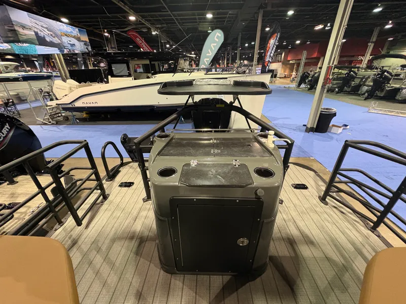 Slide: The Image of Starcraft SLS 3 RL 2026 - 13