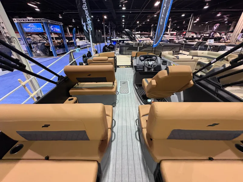 Slide: The Image of Starcraft SLS 3 RL 2026 - 16