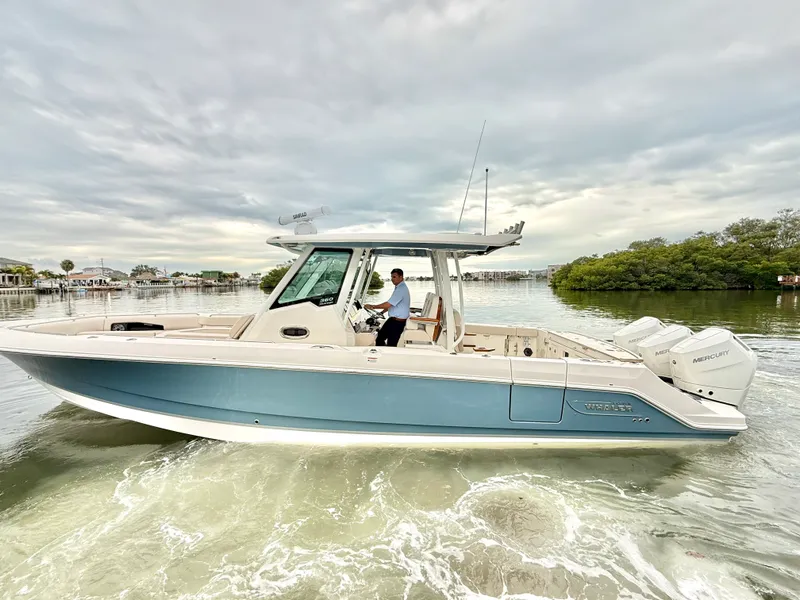 The Image of Boston Whaler 360 Outrage 2026 - 0