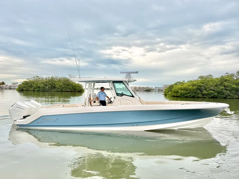 Slide: The Image of Boston Whaler 360 Outrage 2026 - 11