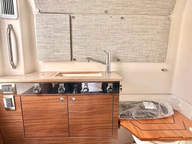 Slide: The Image of Boston Whaler 360 Outrage 2026 - 44