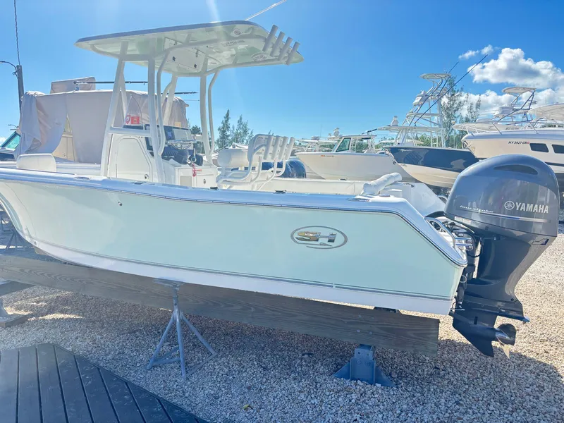 Slide: The Image of Sea Hunt ULTRA 225 2016 - 12