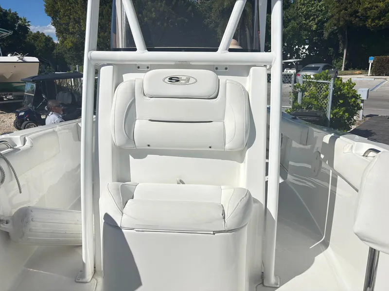 Slide: The Image of Sea Hunt ULTRA 225 2016 - 4