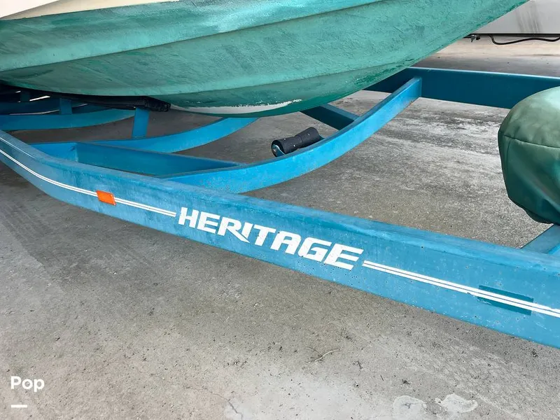 Slide: The Image of Sea Ray 290 Sundancer 1995 - 15944395