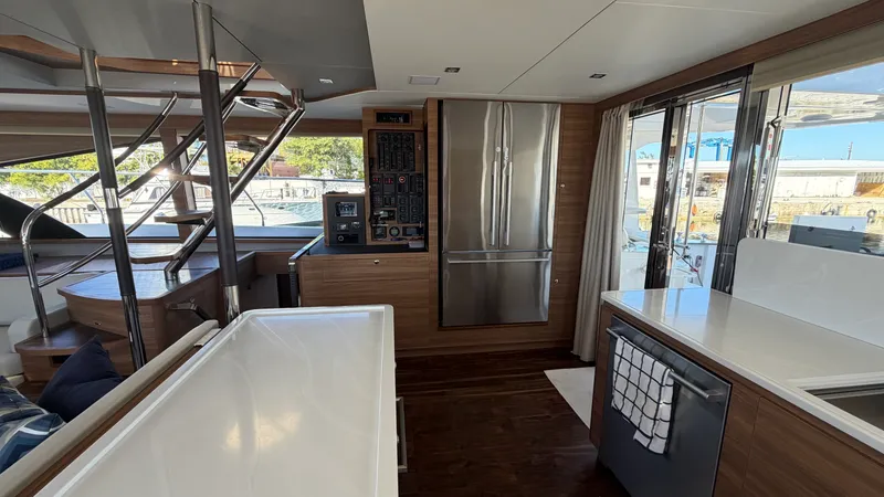 Slide: The Image of Aquila 54 ENCLOSED BRIDGE 2025 - 24