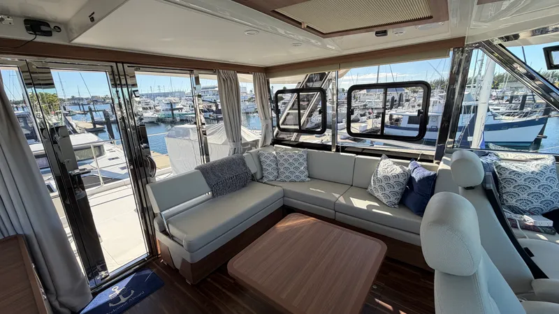 Slide: The Image of Aquila 54 ENCLOSED BRIDGE 2025 - 77