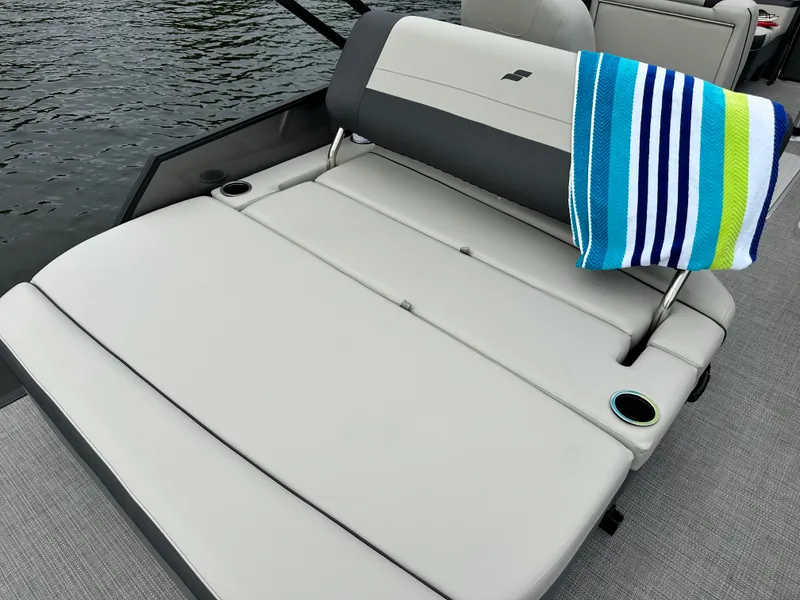 Slide: The Image of Starcraft EXS 3 Q DH 2026 - 4