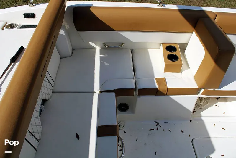 Slide: The Image of Bayliner DX 2000 2023 - 13746563