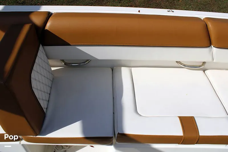 Slide: The Image of Bayliner DX 2000 2023 - 13746583