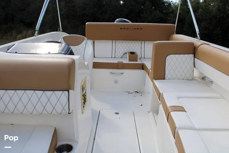 Slide: The Image of Bayliner DX 2000 2023 - 13746589