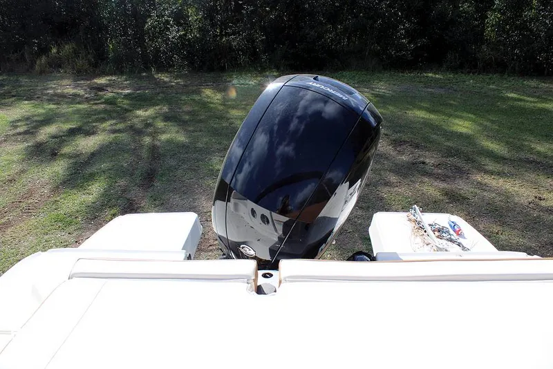 Slide: The Image of Bayliner DX 2000 2023 - 13746604