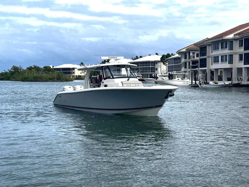 The Image of Pursuit S 358 SPORT 2024 - 0