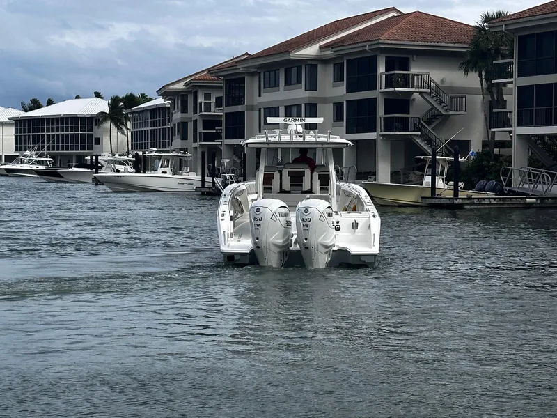 Slide: The Image of Pursuit S 358 SPORT 2024 - 5