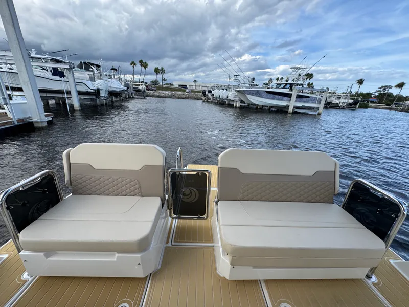 Slide: The Image of Aquila 32 SPORT 2023 - 23