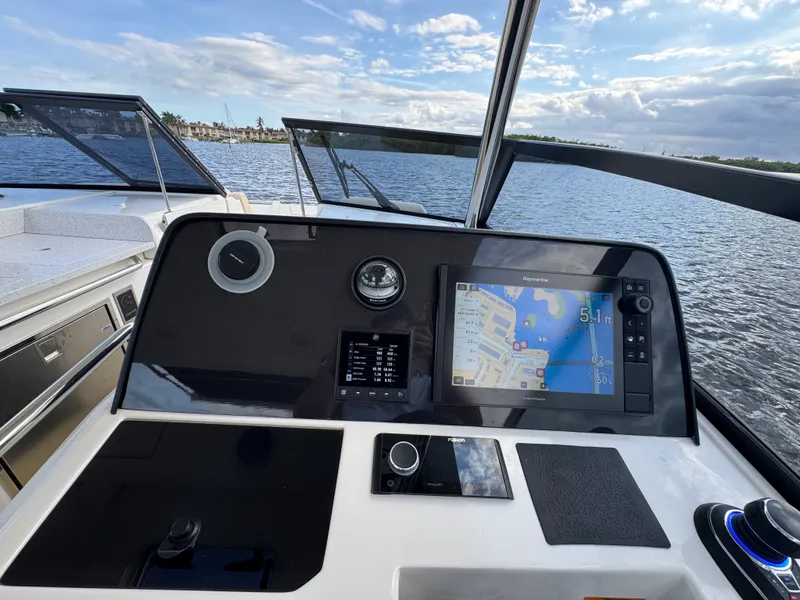 Slide: The Image of Aquila 32 SPORT 2023 - 35