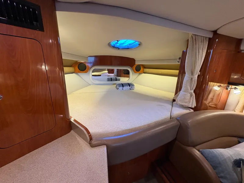 Slide: The Image of Crownline Boats 350 Sport Yacht 2014 - 13