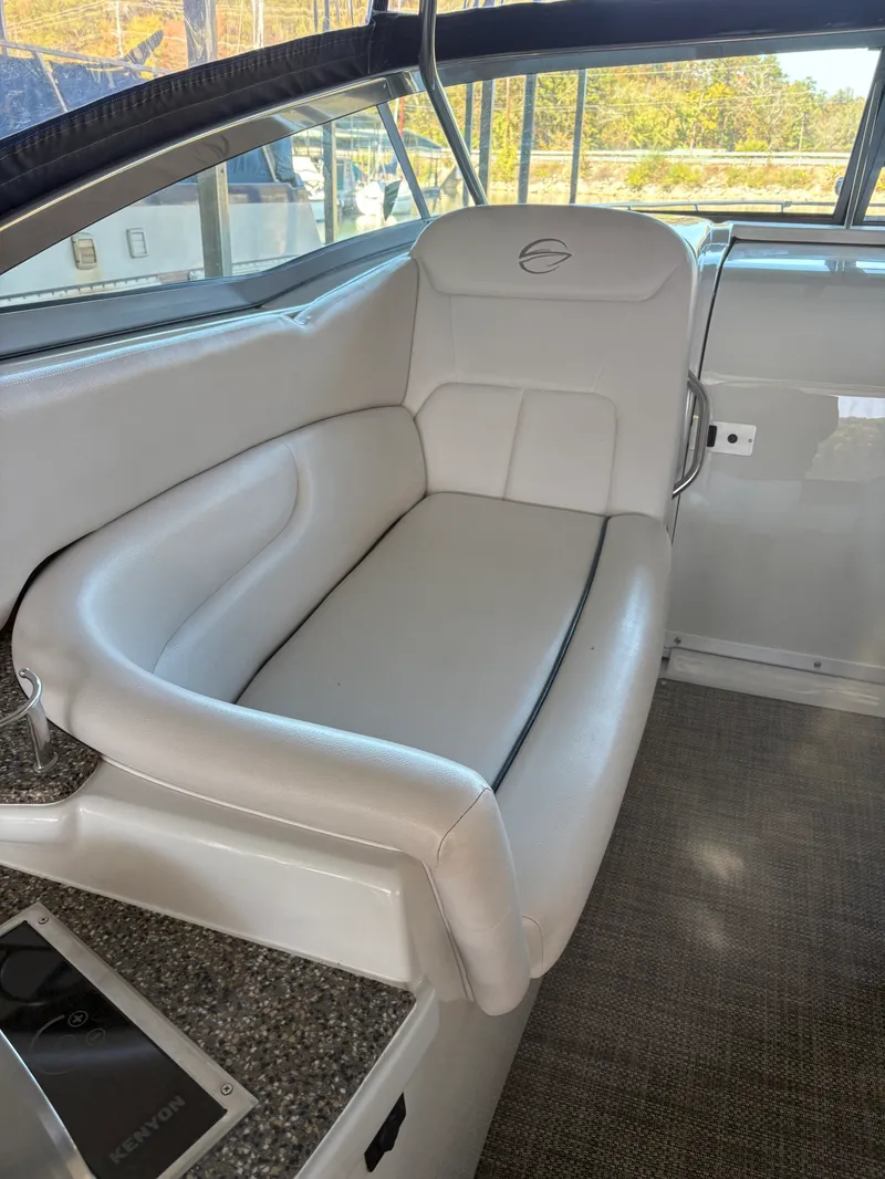 Slide: The Image of Crownline Boats 350 Sport Yacht 2014 - 20