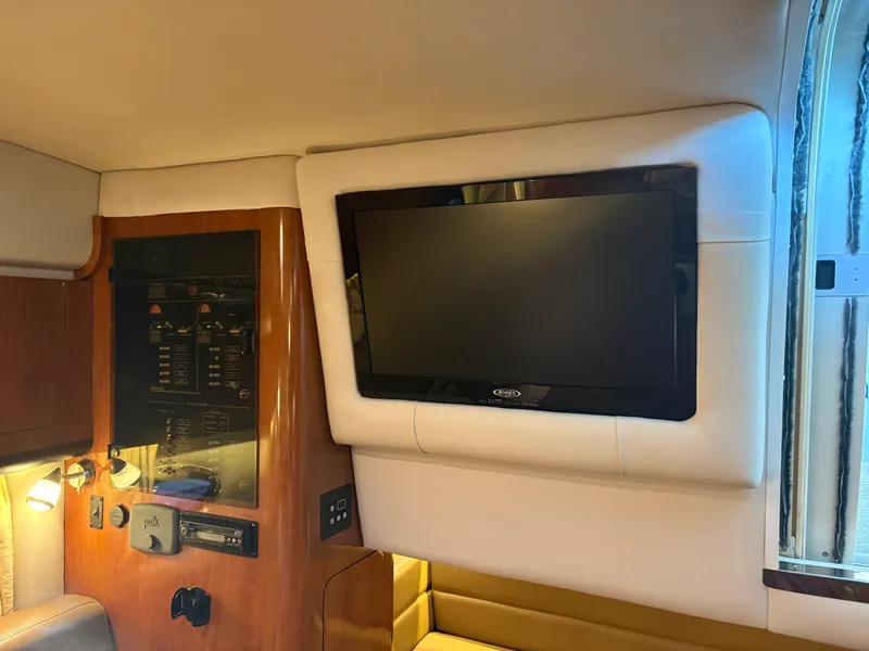 Slide: The Image of Crownline Boats 350 Sport Yacht 2014 - 15