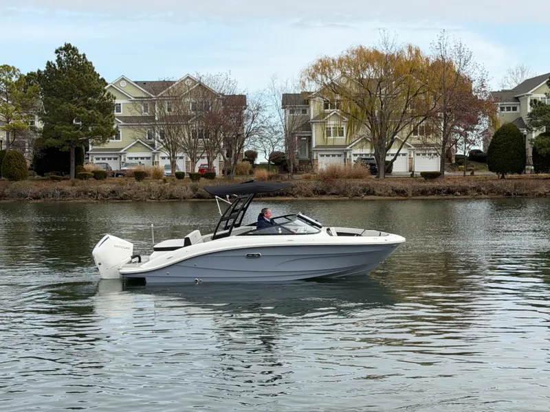 The Image of Sea Ray SPX 210 Outboard 2026 - 0