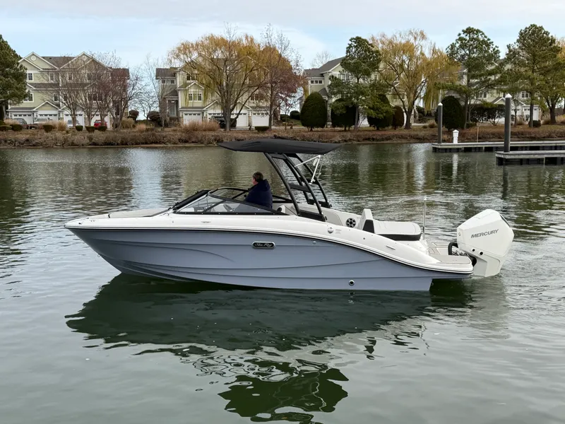 Slide: The Image of Sea Ray SPX 210 Outboard 2026 - 5