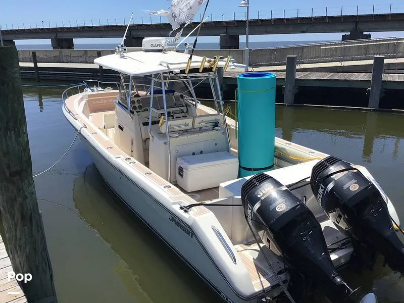 Slide: The Image of Center Console W/storage - 14375370