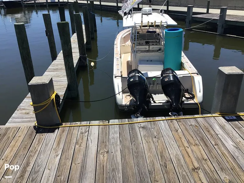 Slide: The Image of Garmin - 14375360