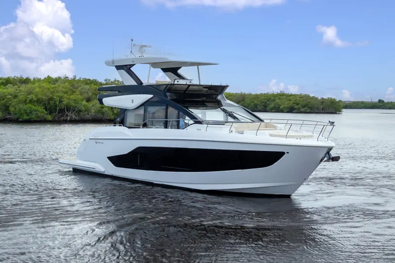 Slide: The Image of Cruisers 57 FLY 2026 - 3