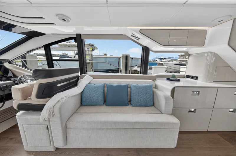 Slide: The Image of Cruisers 57 FLY 2026 - 112