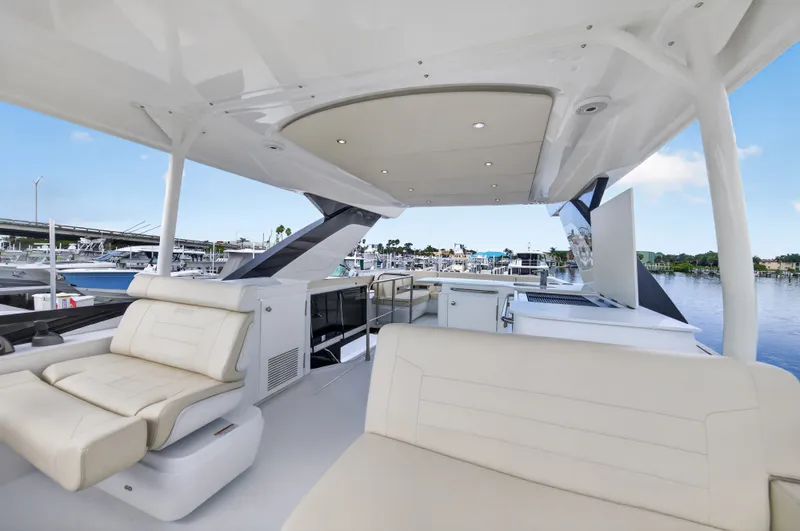 Slide: The Image of Cruisers 57 FLY 2026 - 78