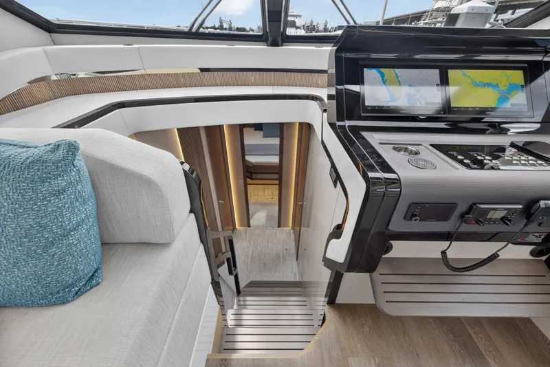 Slide: The Image of Cruisers 57 FLY 2026 - 7