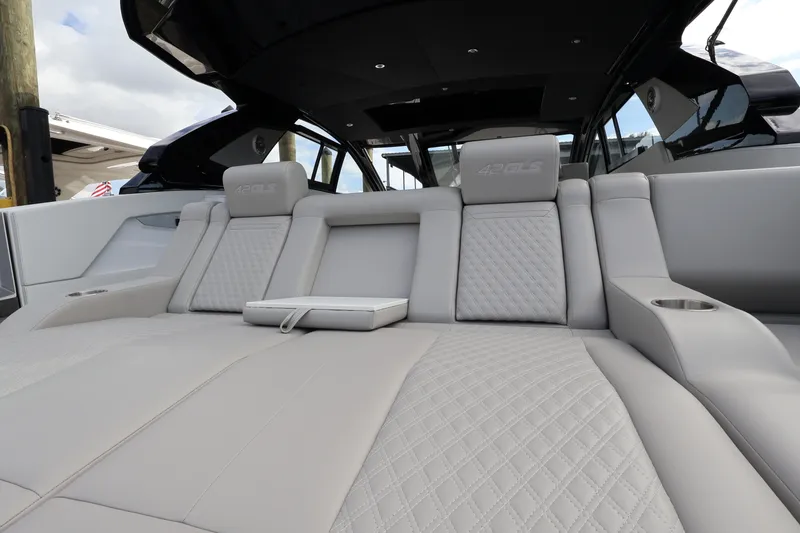 Slide: The Image of Cruisers Yachts 42 GLS Outboard 2026 - 12