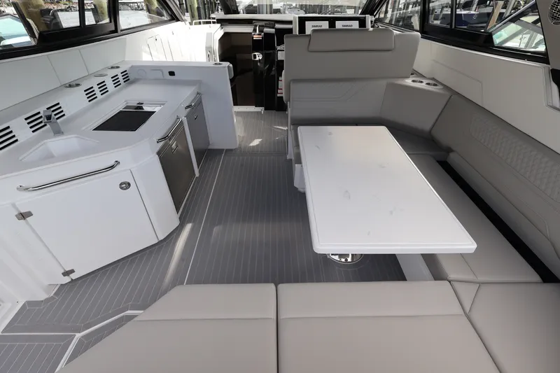 Slide: The Image of Cruisers Yachts 42 GLS Outboard 2026 - 14