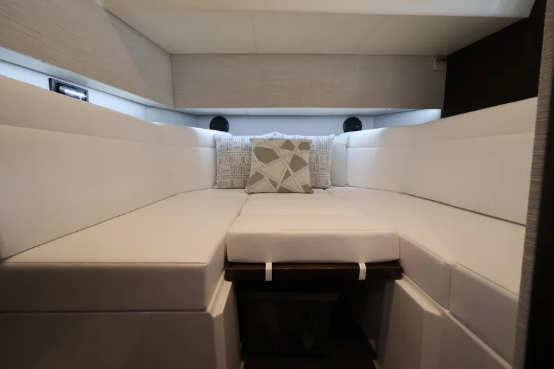 Slide: The Image of Cruisers Yachts 42 GLS Outboard 2026 - 31