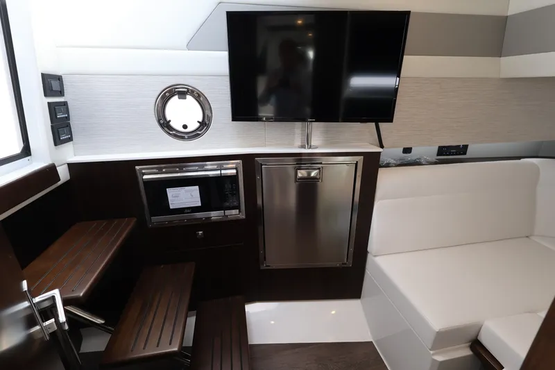 Slide: The Image of Cruisers Yachts 42 GLS Outboard 2026 - 33