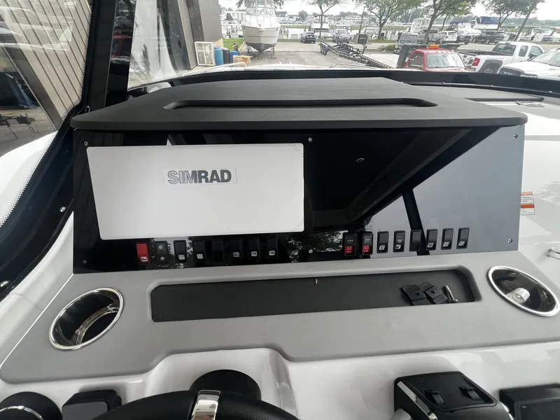Slide: The Image of Cruisers 38 VTR EC 2026 - 14