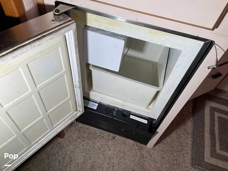 Slide: The Image of Sea Ray 340 Sundancer 1988 - 14033859