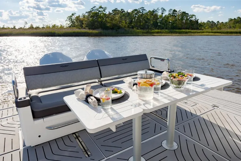 Slide: The Image of Galeon 375 GTO 2025 - 168