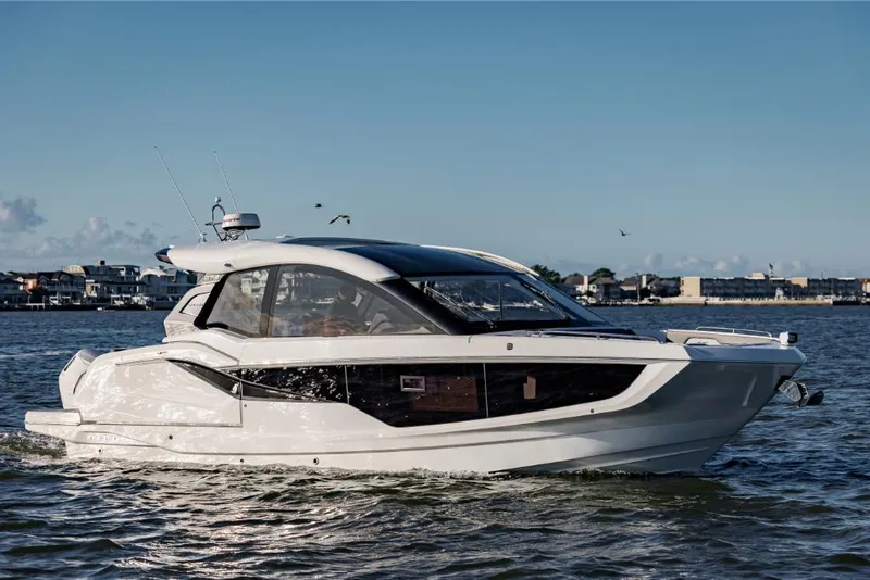 Slide: The Image of Galeon 375 GTO 2025 - 233