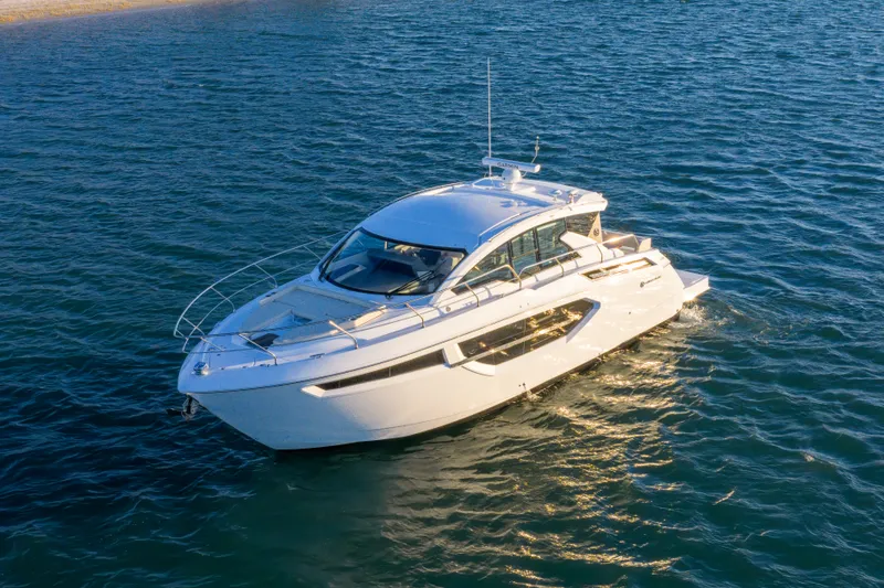 Slide: The Image of Cruisers Yachts 42 Cantius 2024 - 2