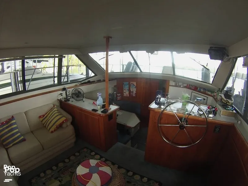 Slide: The Image of Carver 370 Aft Cabin 1995 - 13904575