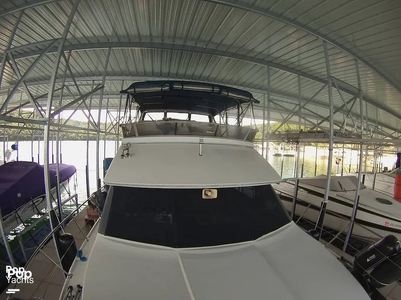 Slide: The Image of Carver Yachts 370 Aft Cabin 1995 - 13904614