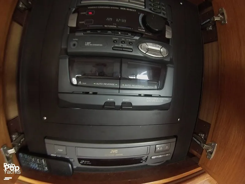 Slide: The Image of Carver Yachts 370 Aft Cabin 1995 - 13904583