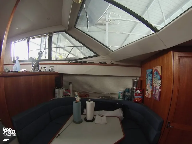 Slide: The Image of Carver Yachts 370 Aft Cabin 1995 - 13904594