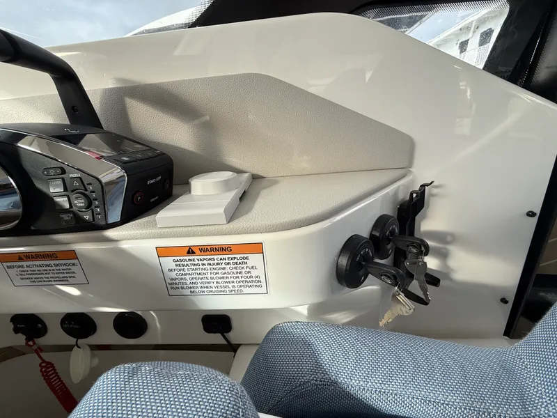 Slide: The Image of Saxdor 400 GTO 2026 - 16