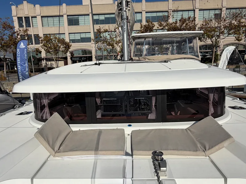 Slide: The Image of Lagoon 42 2021 - 17