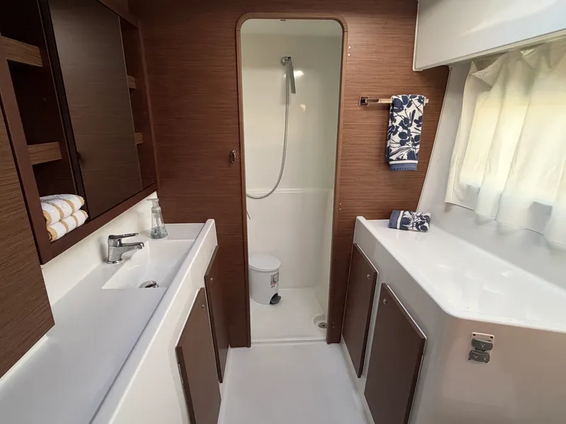 Slide: The Image of Lagoon 42 2021 - 2